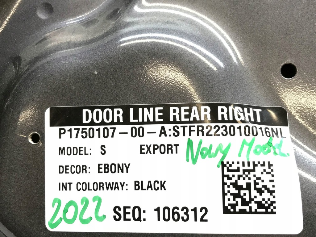 фото №12, Tesla model s plaid дверь правое задняя 1750107-00-a