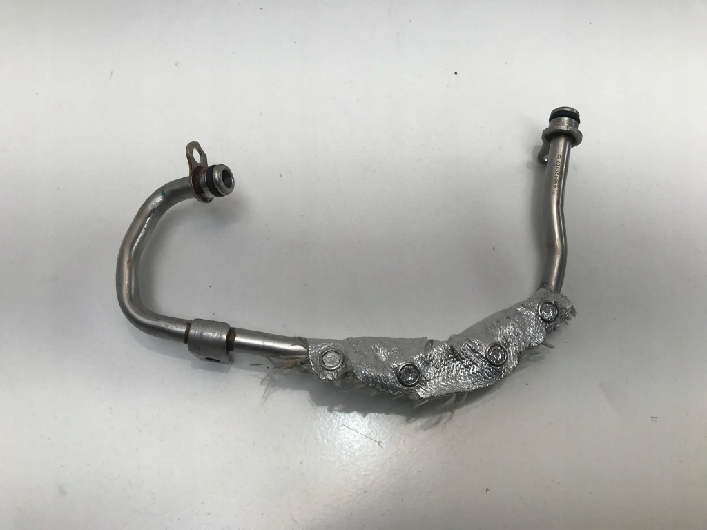 фото №1, Mercedes w247 2.0 труба шланг масла турбины