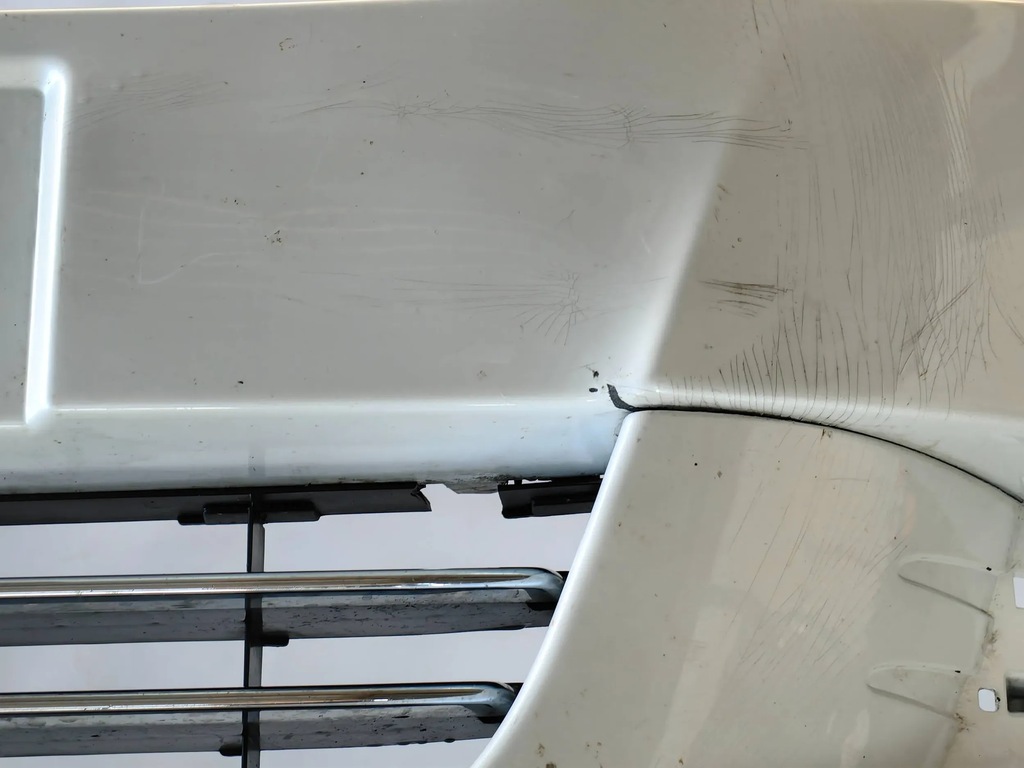 фото №10, Peugeot 5008 i - бампера перед з решітка polecam