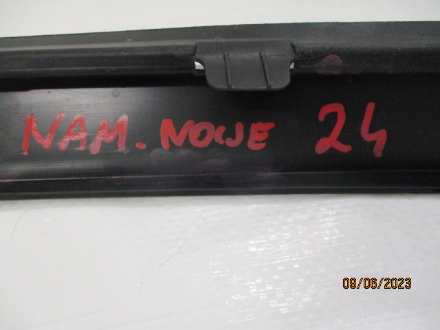 фото №12, Renault megane iii молдинг бампера передний