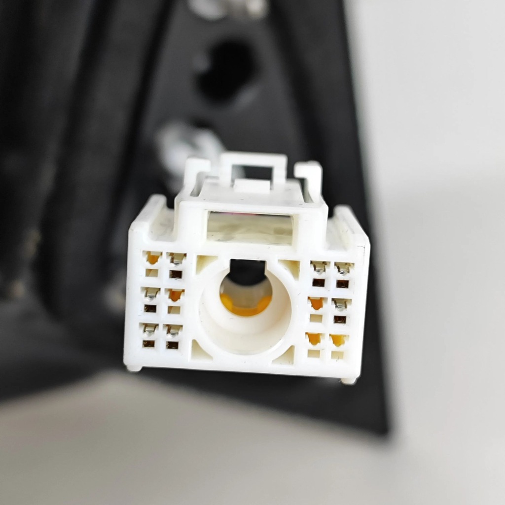 фото №7, Kia ev6 2022 правая сторона электрический зеркало боковой дверь передних