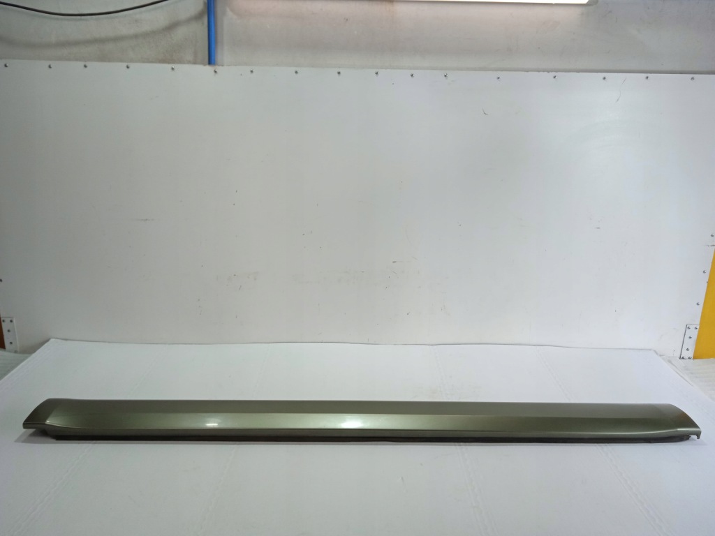 фото №1, Skoda yeti молдинг порог правая 5l0853856b