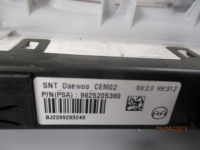 фото №11, Citroen c4 iii 2021 лампа потолочный 98276588pr