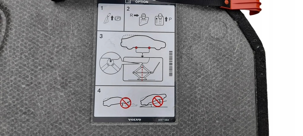 фото №7, Обшивка багажника volvo xc60 i 08-13 rok