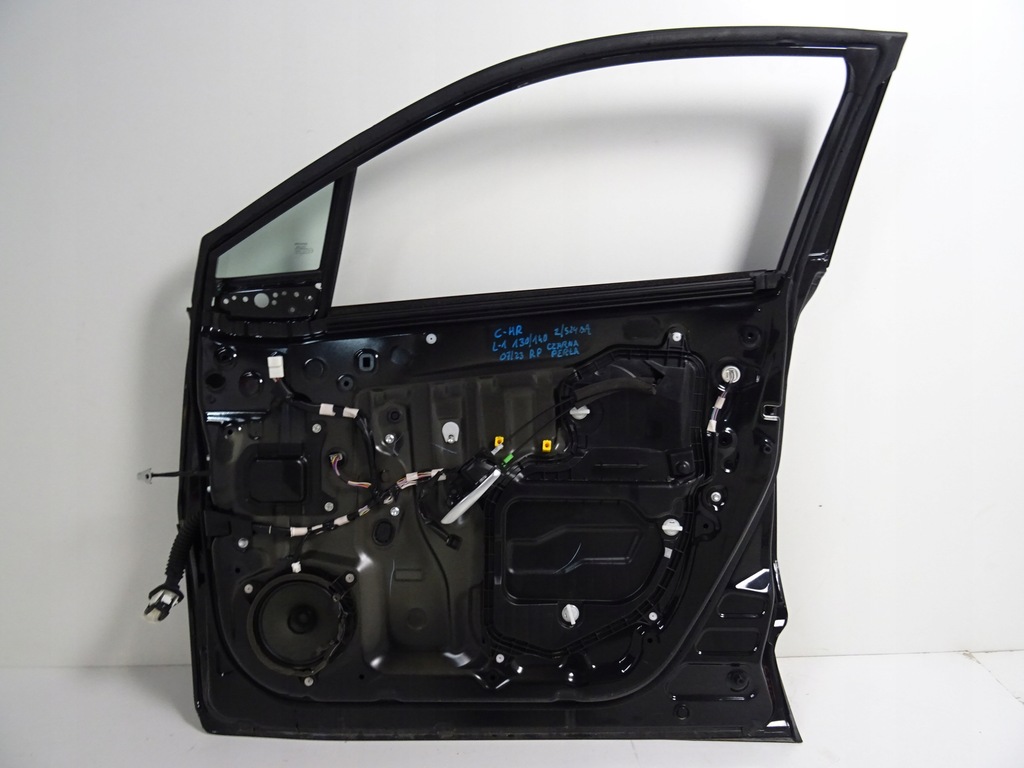 фото №14, Toyota c-hr chr lift дверь правое перед 2020r