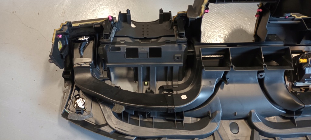 фото №10, Консоль приборная панель приборная renault megane ii żelasko oe. eu. подушка безопасности датчик