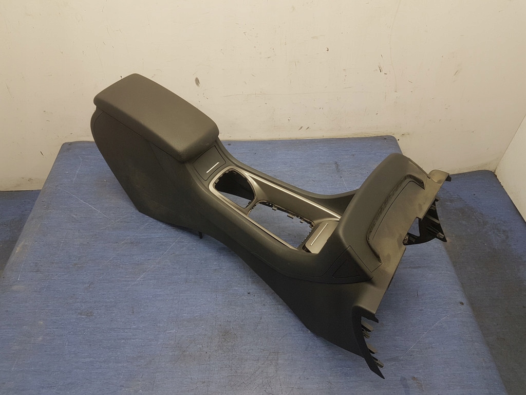 фото №6, Citroen c5 ii x7 туннель средний