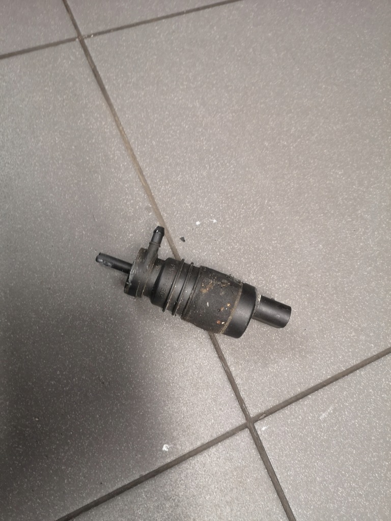 фото №1, Помпа розпилювача audi a8 d3 3d0955681