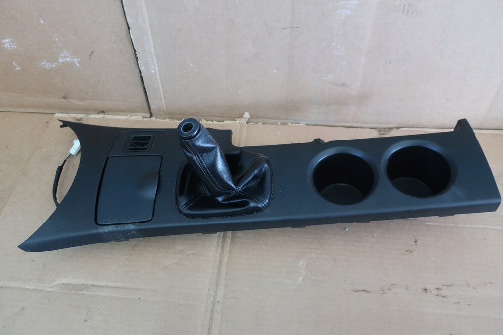 фото №6, Outlander 1 i туннель средний подлокотник 03-06 eu