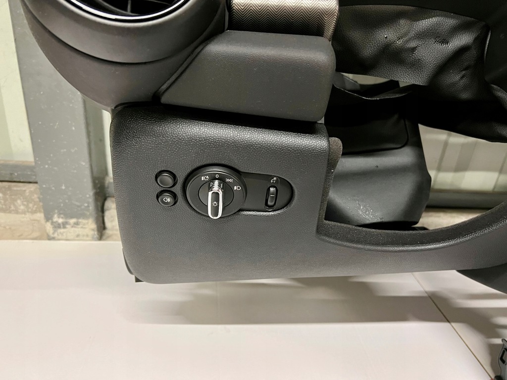 фото №5, Mini f55 f56 f57 панель приладів декори usb hud бардачок oryg