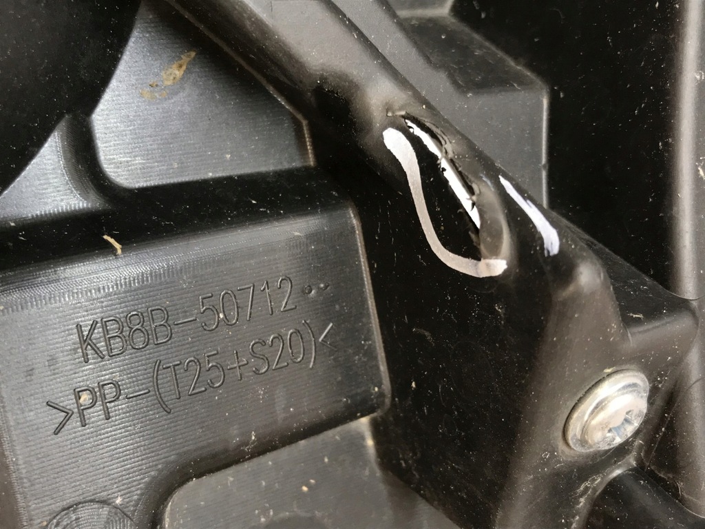 фото №12, Решітка радіатора решітка радіатора mazda cx5 ii 2017- kb8b-50712