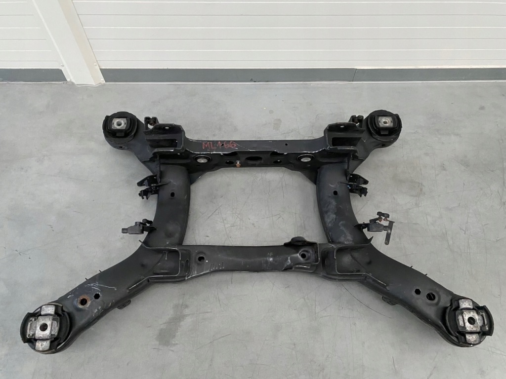 фото №1, Подрамник задний подрамник mercedes ml w166