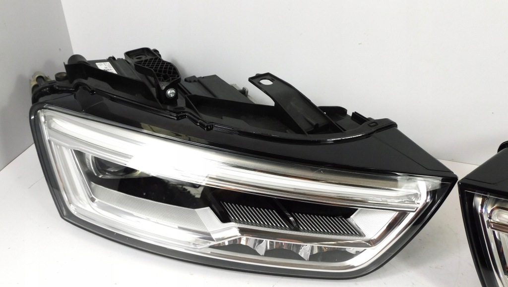 фото №3, Audi q3 8u lift лампа правая левая full led całe