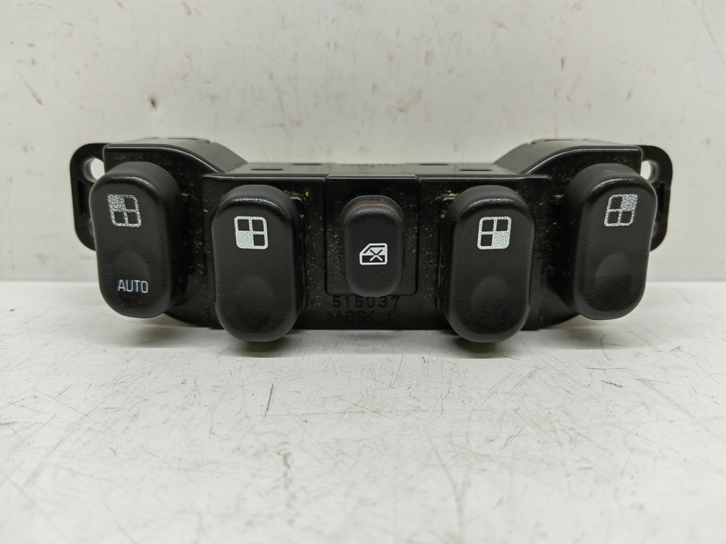 фото №1, Chevrolet hhr кнопка подъёма стекло