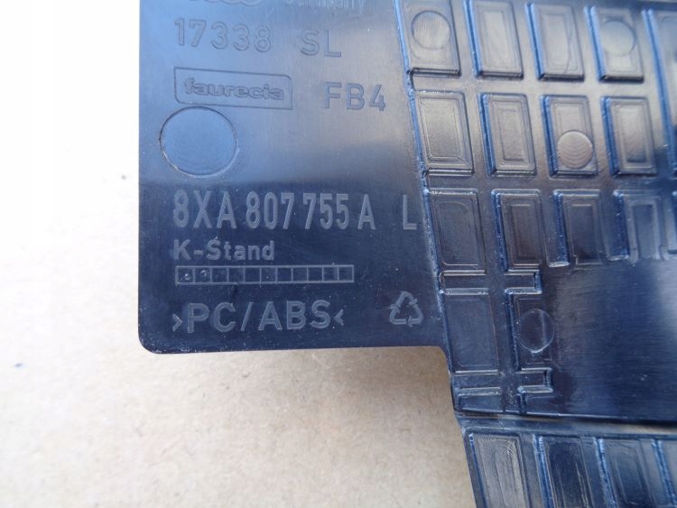 Заглушки омивача фаркоп форсунка омивача абсорбер перед audi a1 рестайлінг  14-18r Недорого