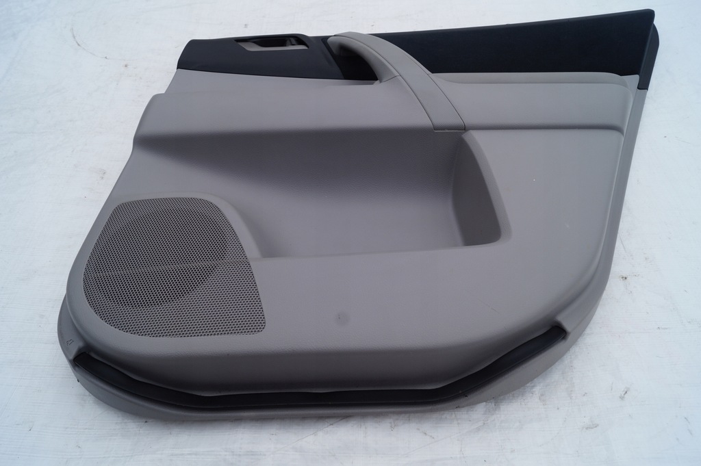 фото №1, Обшивка дверь задняя правый toyota highlander ii 2