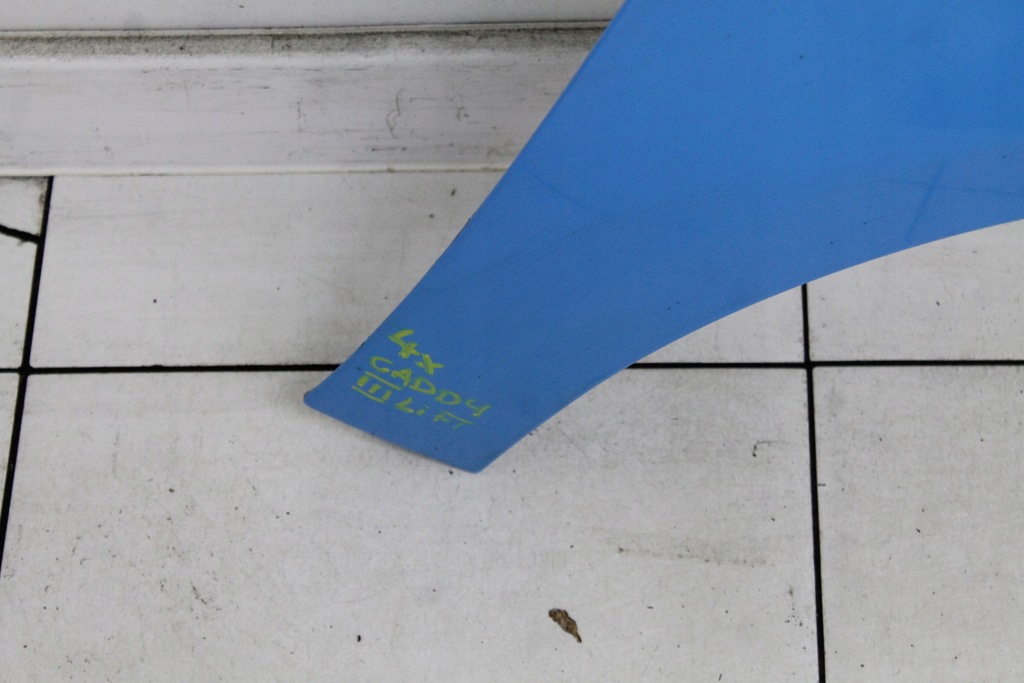 фото №11, Vw caddy iii 3 lift 2015r- крыло правый перед передний