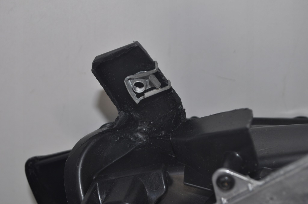 Tesla model 3 3 17-20 фара full led правий перед в Україні