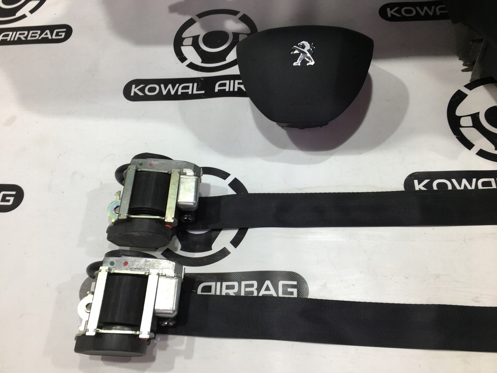 фото №6, Peugeot 208 i панель приладів консоль подушка безпеки подушки безпеки ремені