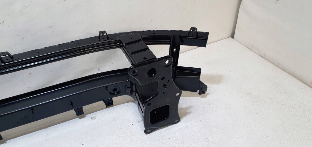 Балка усилитель бампера перед mg mg4 10998002 оригинальная с Разборки