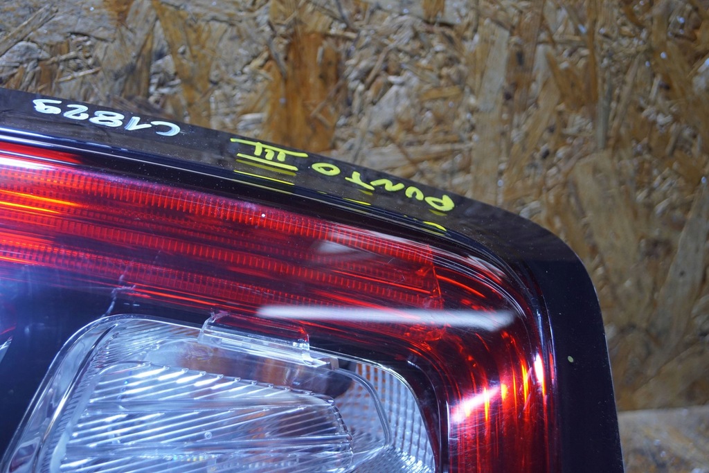 фото №10, Fiat grande punto evo iii лампа лівий задня c1829