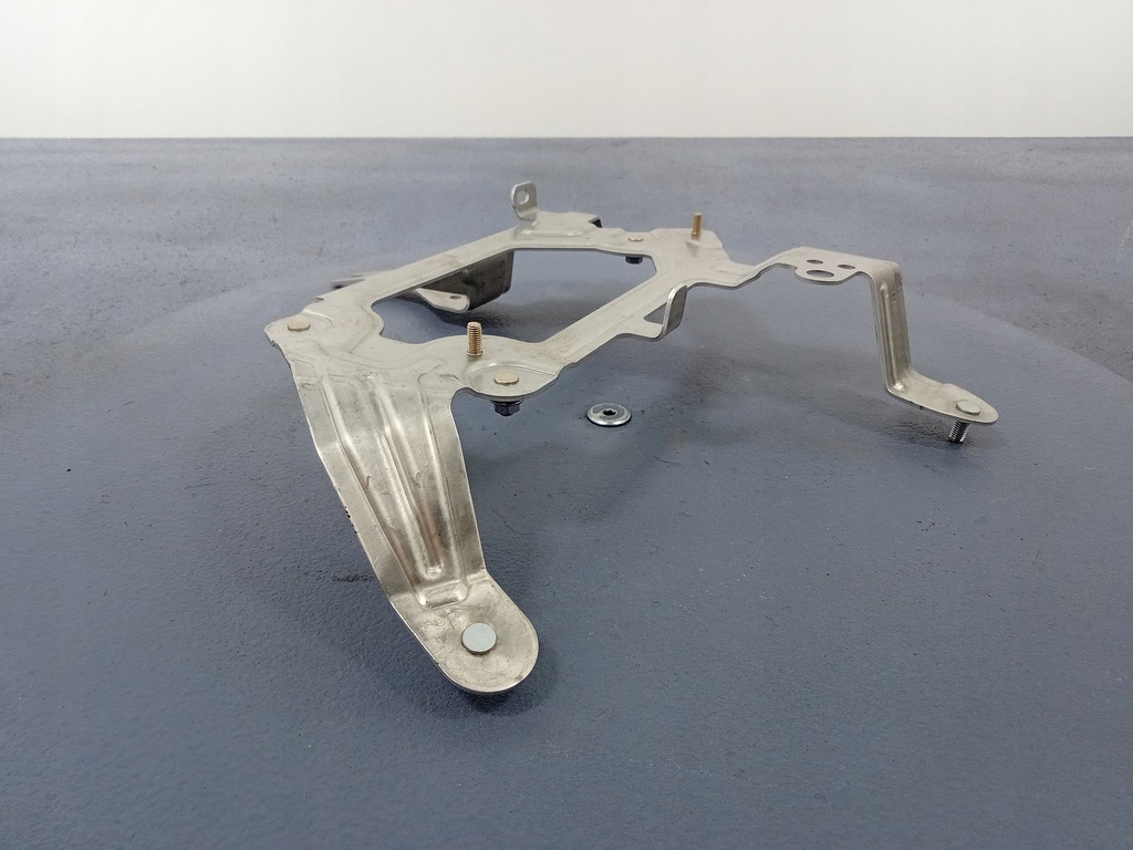 фото №4, Bmw 3 g20 g21 кронштейн кронштейн усилителя 9865515