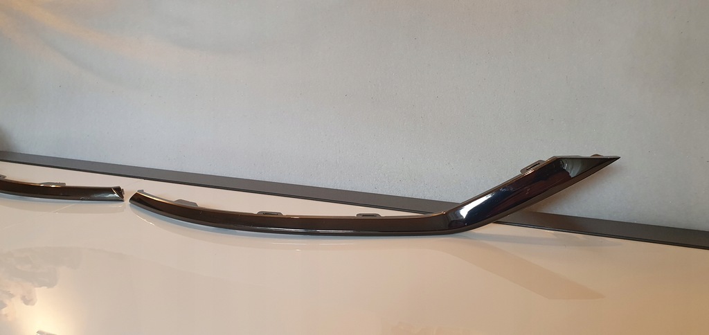 фото №8, Hyundai tuscon 2021 молдинг протитуманної фари бампера задня