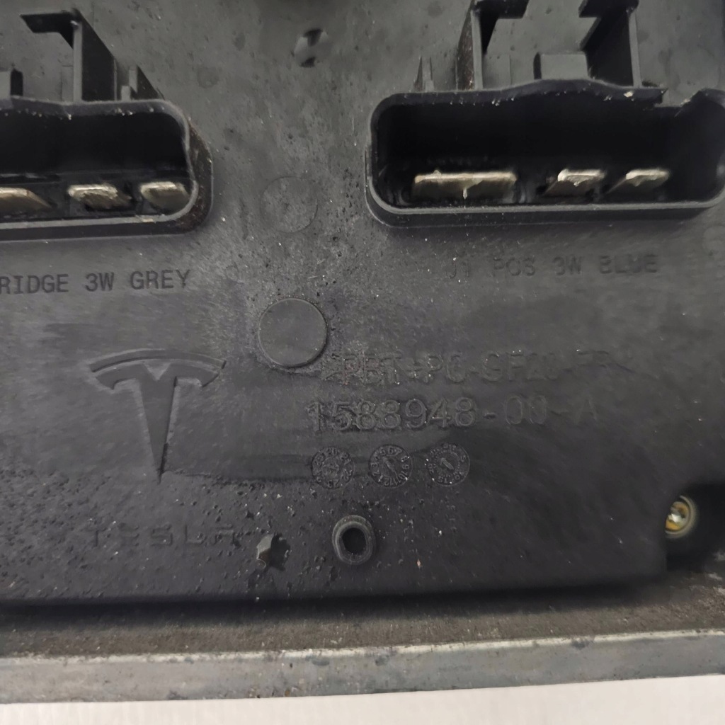 фото №8, Модуль блок управления tesla model s plaid 2022r 1588205-05-c