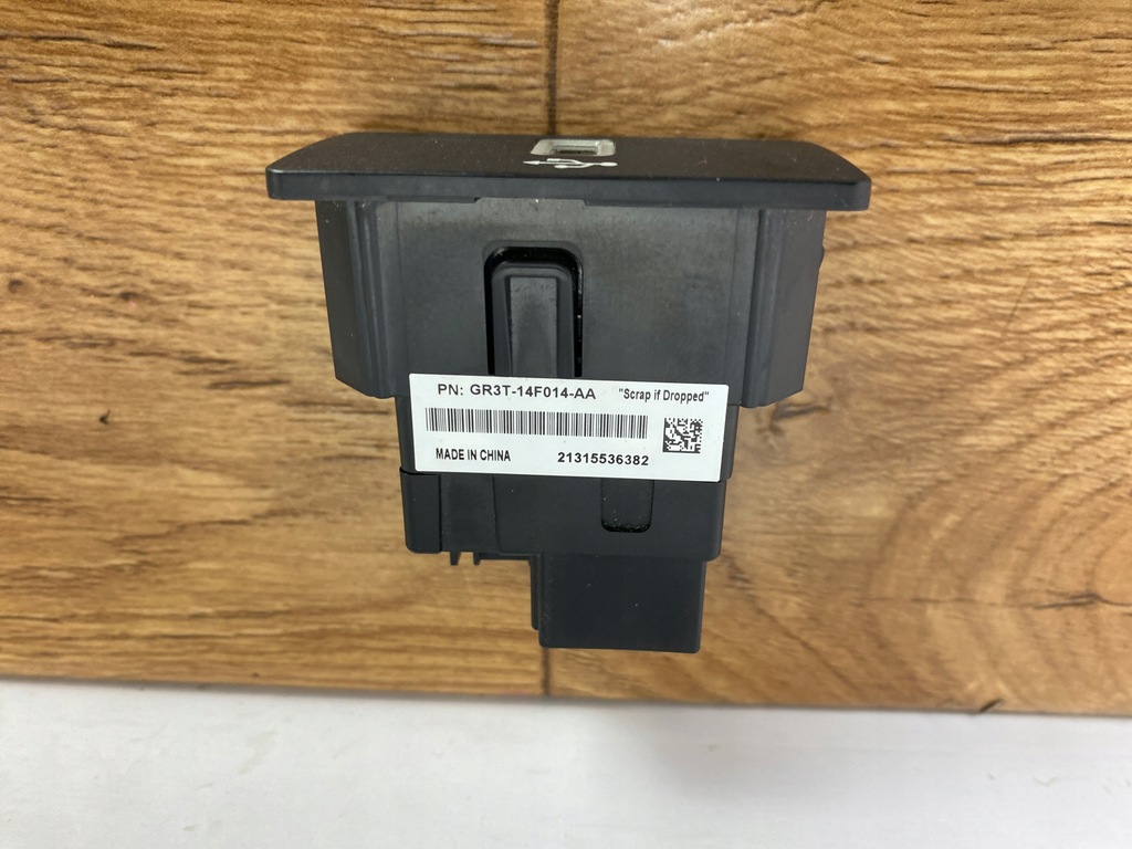 фото №7, Роз'єм usb ford mustang vi 2015+ usa