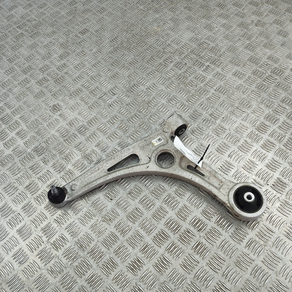 фото №1, Kia niro 2023 левая сторона нижний рычаг передний