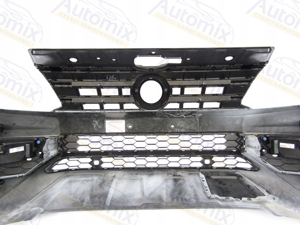 Бампер передний vw amarok 16 - 22 pdc-4 + решётка  комплектный  ! Недорого