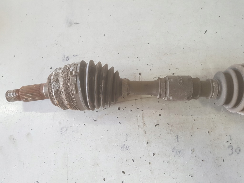 фото №2, Mazda 6 ii gh 08r- 2.2 citd приводной вал левая перед man