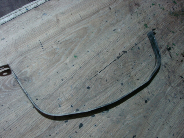 Купить Хомут бака 308 t7 hdi универсал