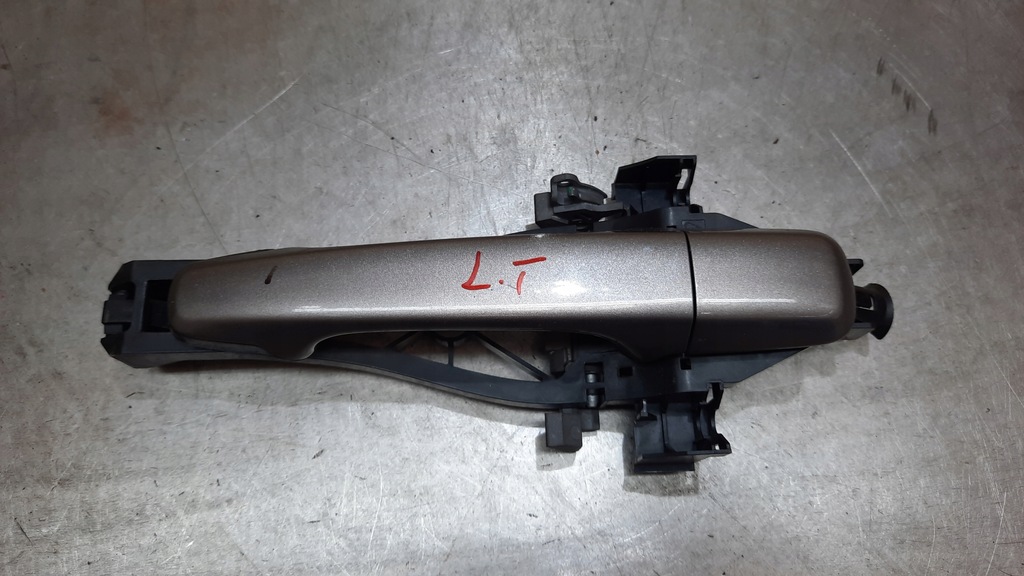 фото №1, Ручка двері лівий задня volvo xc70 v70 iii 472-46