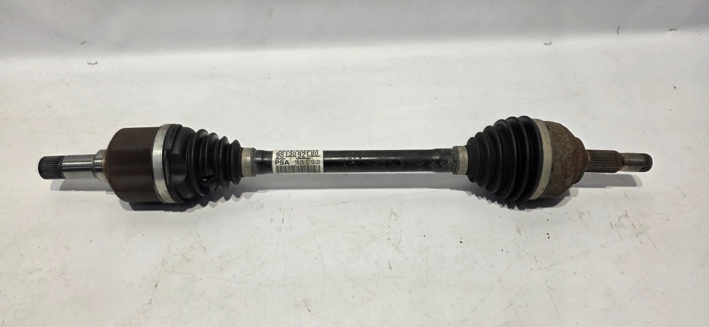 Купить Приводной вал левый перед citroen jumpy iii оригинал 9813092180