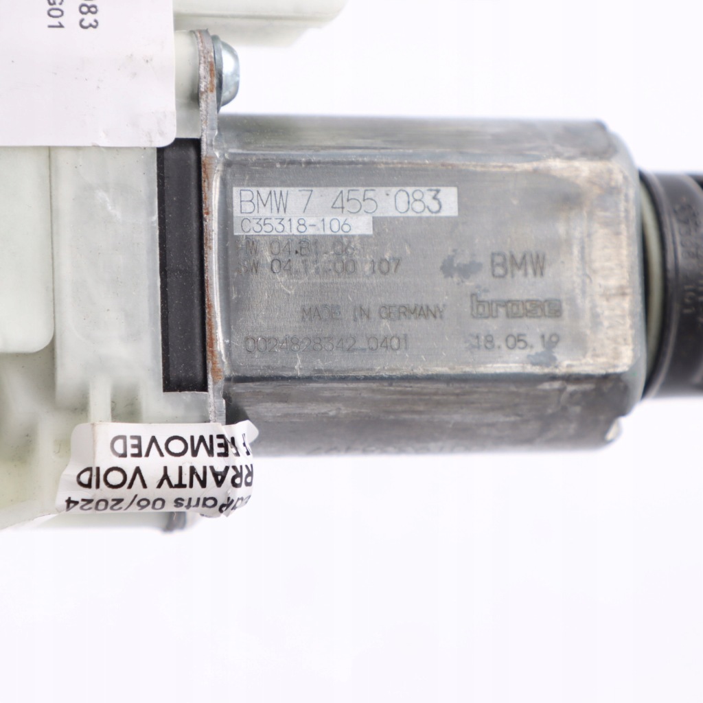 Купить Bmw g01 g12 g30 моторчик подъемник стекло левый задний  7455083