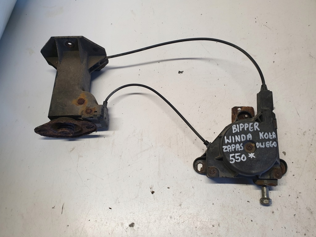 фото №1, Подъемник колеса запасного peugeot bipper