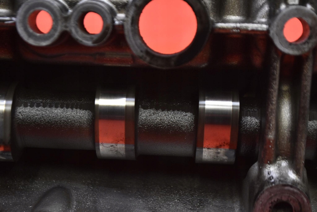 Крышка клапанов корпус валы 55565668 opel insignia a 2.0 cdti 130km 08-14 Цена