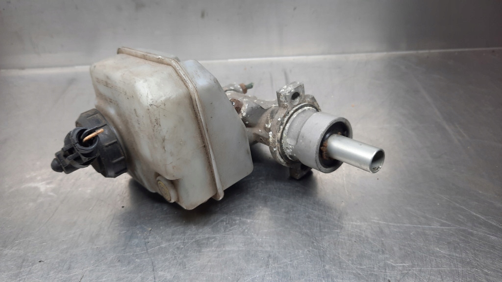 фото №3, Насос гальмівна renault master ii 2.5d 98r 7700309824