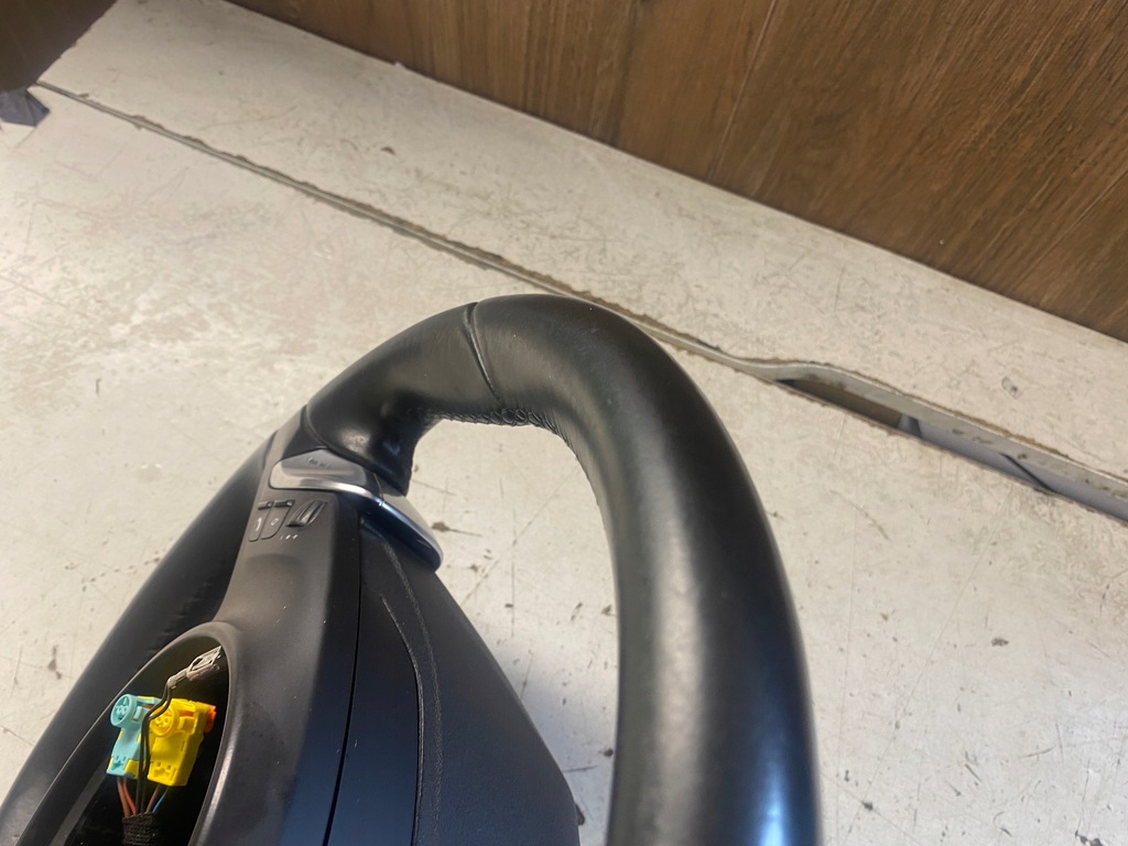 фото №12, Porsche cayenne воздуховод кожа мультифункция 7pp419091cj