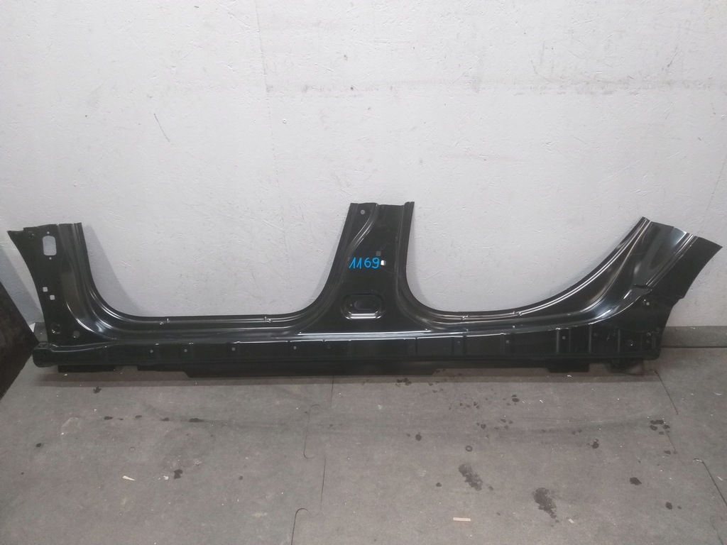 фото №1, Порог левый renault zoe 764617559r