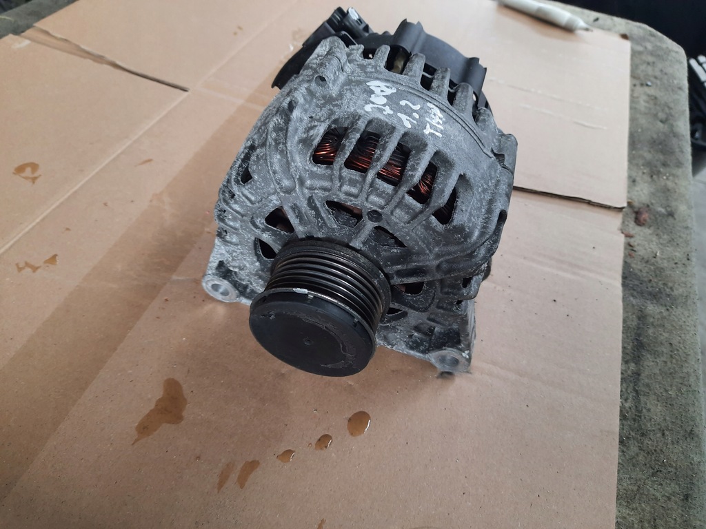 фото №5, Peugeot 2008 1.2 thp генератор