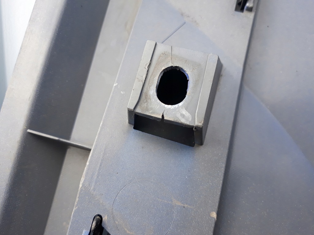 фото №12, Mercedes actros mp3 943 lgrill решётка радиатора