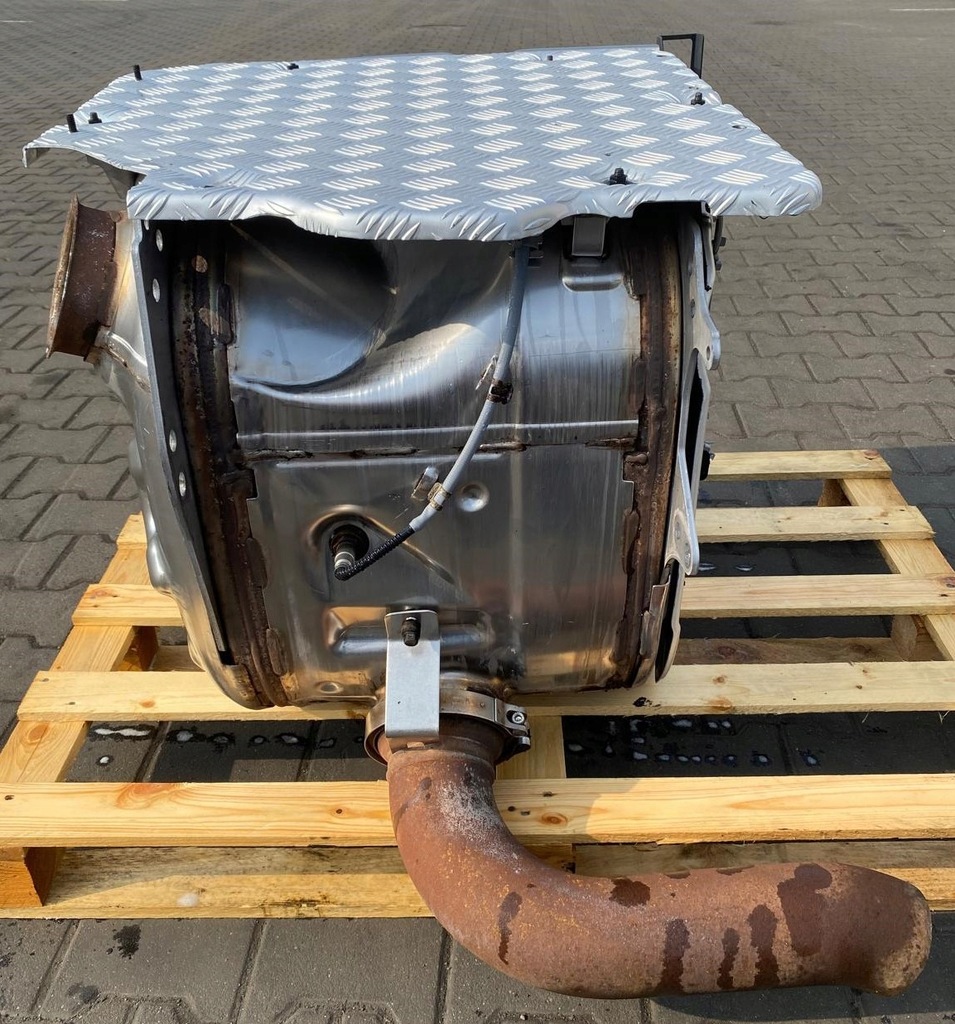 фото №1, Выхлоп / катализатор / гаситель scania 2521074