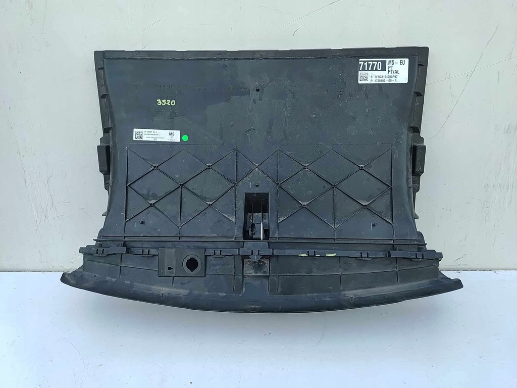 фото №10, Tesla model s plaid впуск воздуха жалюзи активный 3520