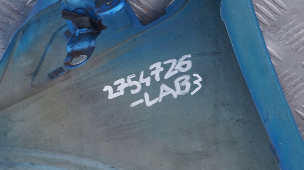 Купить Mini cooper r56 крыло  правый  laser blue a59
