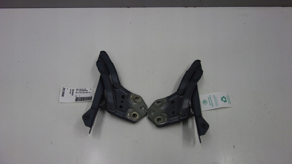 фото №1, Volvo xc40 петля петлі капот kompet