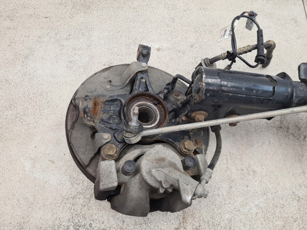 Peugeot 5008 ii 1.5 blue hdi поворотний кулак mcperson ліва Ціна