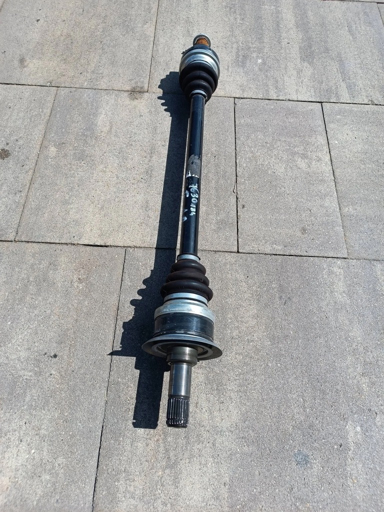 фото №2, Bmw 5 f10 привідний вал правий задня