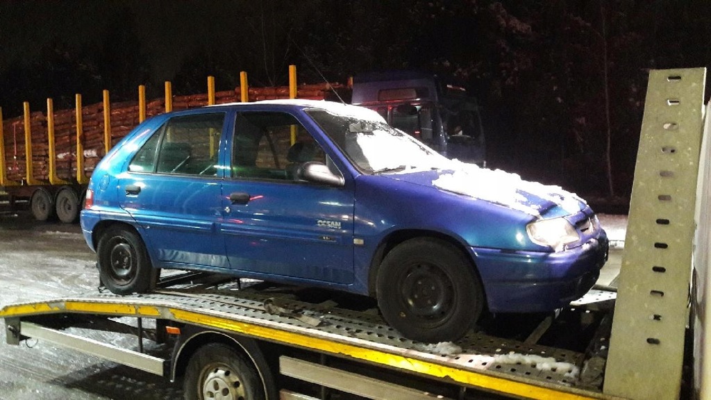 фото №14, Крыло левый citroen saxo 98r 1.1